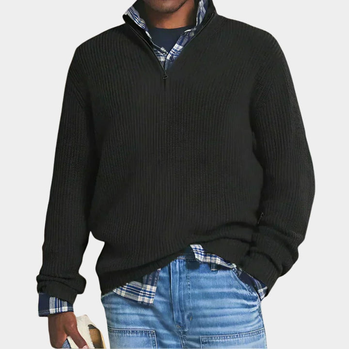 Pull zippé à côtes in Noir | By Old Money