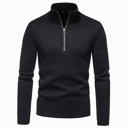 Pull zippé noir à col montant et tirette anneau, vue de face
