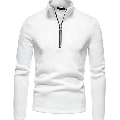 Pull en maille blanc, zip court et col montant, de face