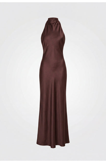 Robe longue col licou, coloris marron foncé, présenté à plat