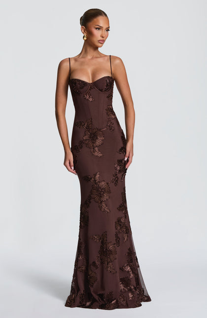Marron foncé