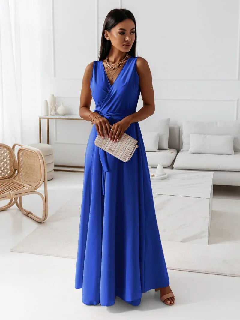 Robe longue portefeuille, coloris bleu, vue de face
