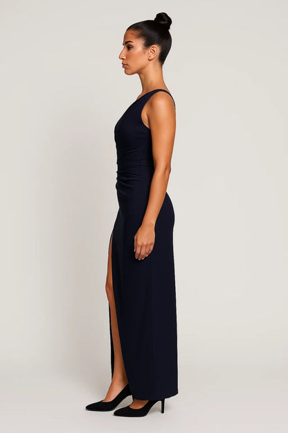 Robe longue une épaule, coloris bleu marine foncé, vue de profil