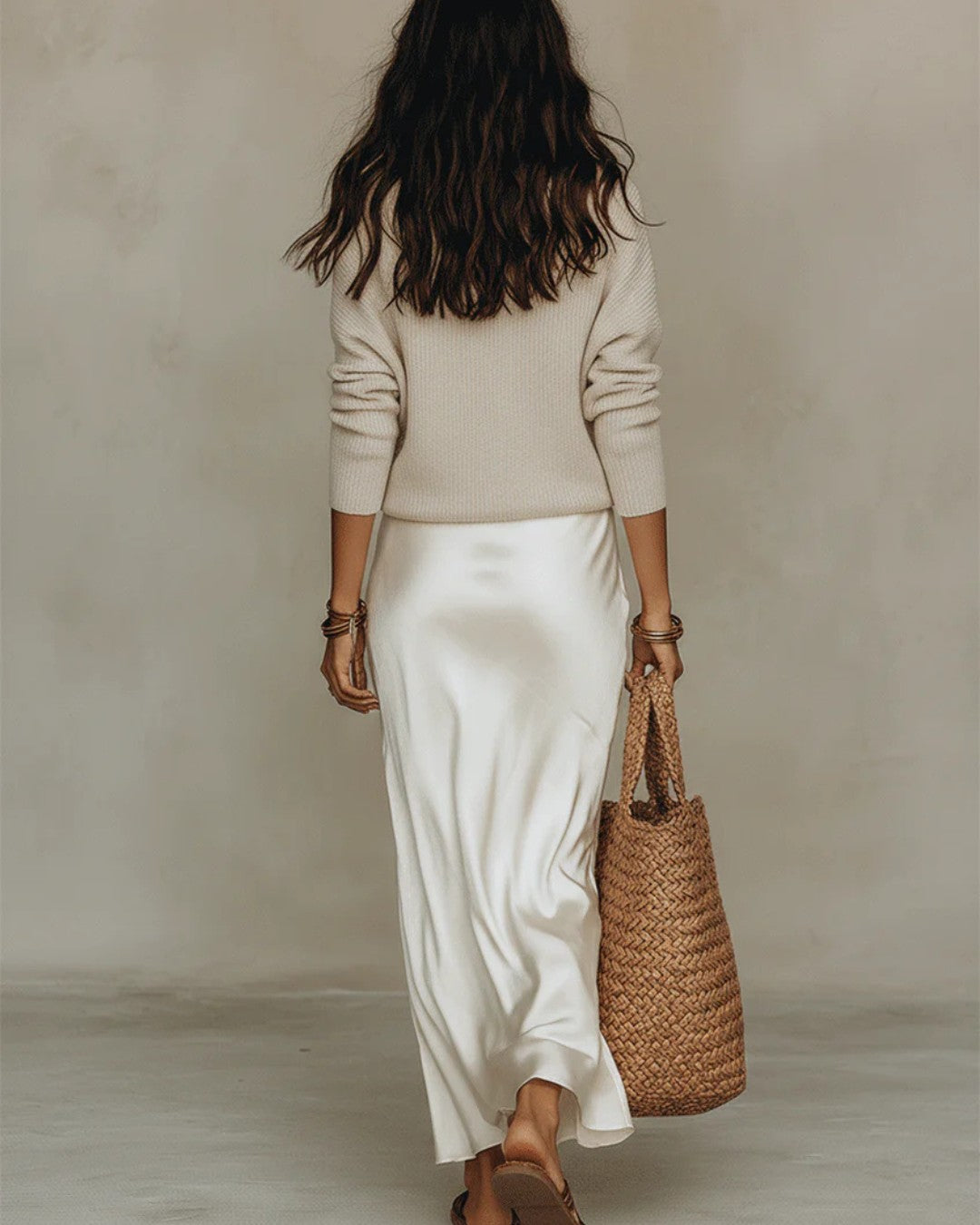 Robe midi satinée avec pull en maille inclus, autre vue