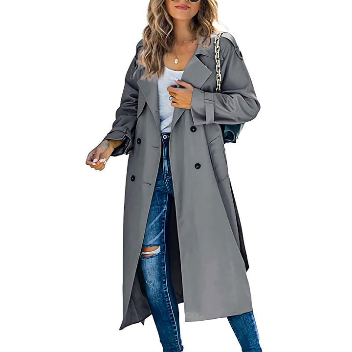 Trench long croisé à ceinture, coloris gris, vu de face