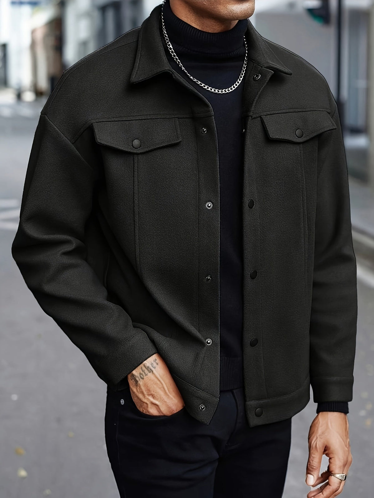 Veste boutonnée à poches, noir