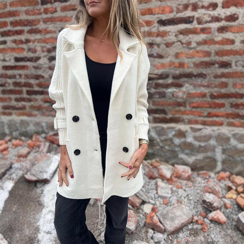 Veste croisée manches torsadées, coloris crème, vue de face