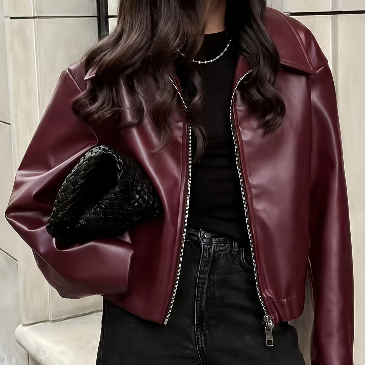 Veste zippée col rabattu, coloris bordeaux, porté en tenue, vue 4