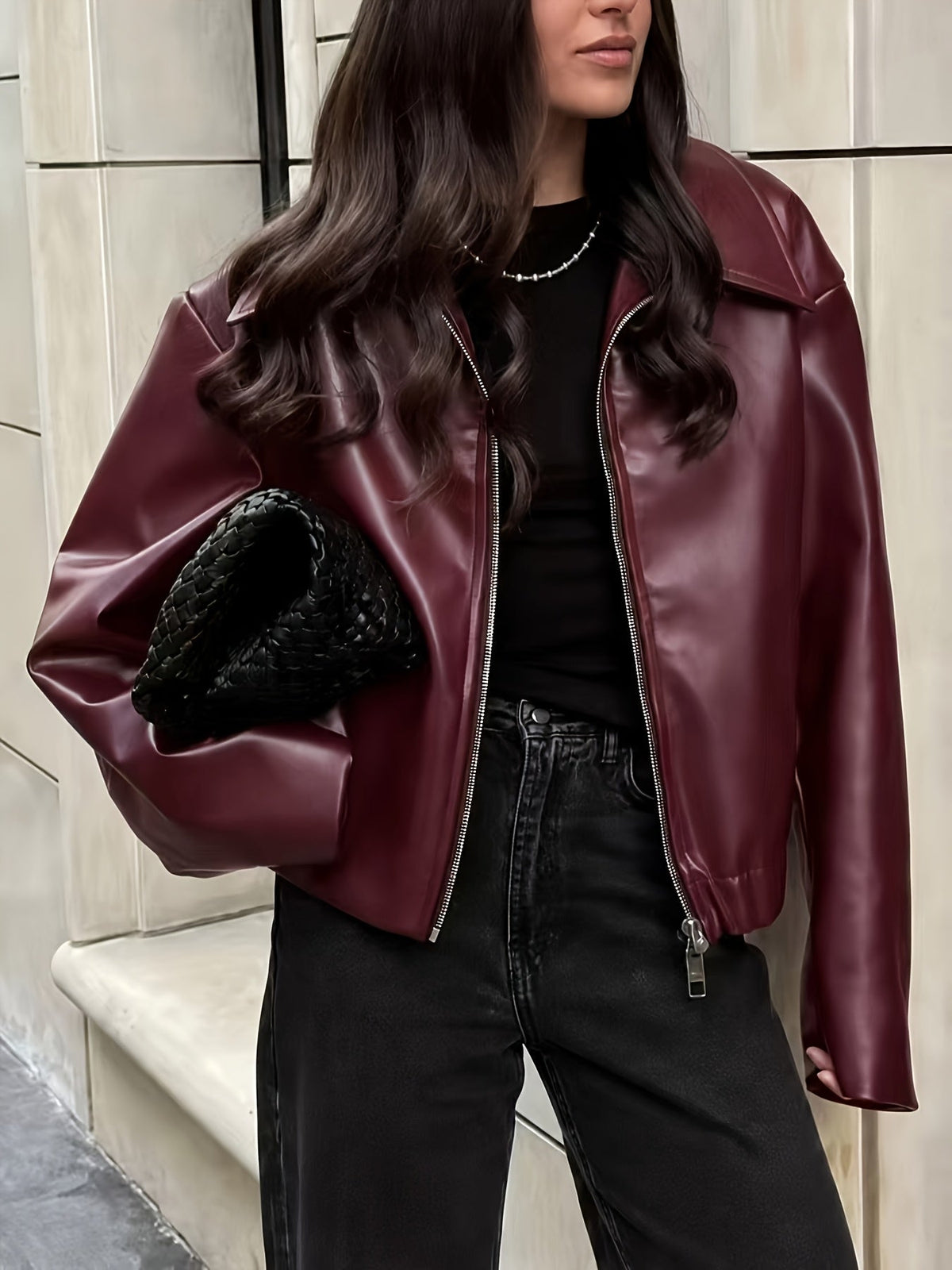 Veste zippée col rabattu, coloris bordeaux, porté en tenue, vue 2