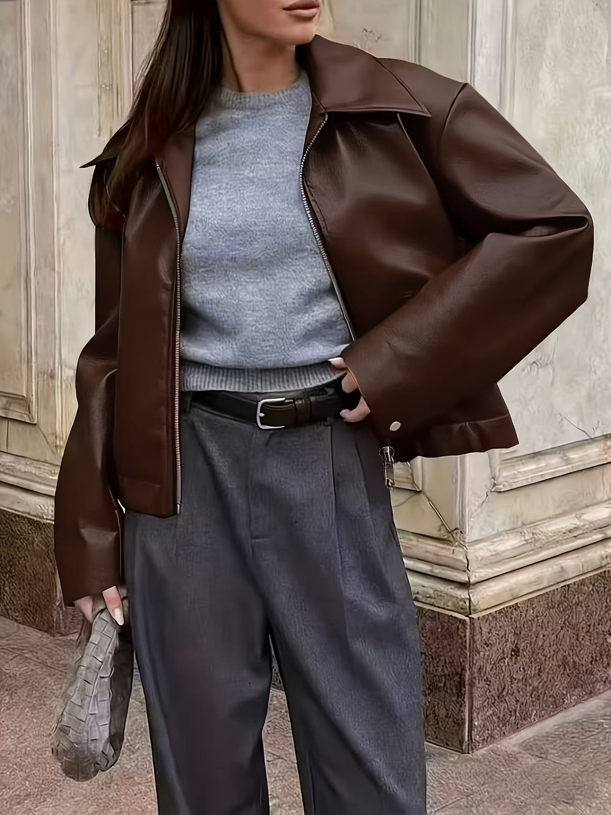 Veste zippée col rabattu, coloris marron foncé, porté en tenue, vue 2